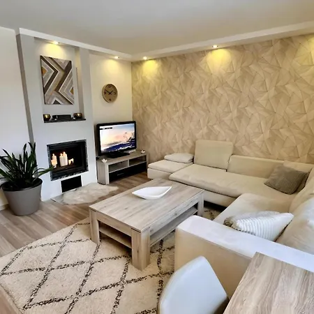 Apartmán Historic Charm - Cozy Nordic Retreat In Time-honored Residency